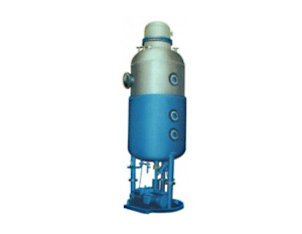 <b>整個(gè)設備可分為加熱蒸發(fā)室、加熱夾套、汽液分離器、攪拌器等四部分。我廠(chǎng)在夾套加熱的基礎上經(jīng)多方面研究,設計了內加熱、內循環(huán)加熱,蒸發(fā)結晶鍋、用戶(hù)使用后反映其蒸發(fā)效果比</b>